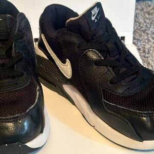 Nike Air Max kids. Black.